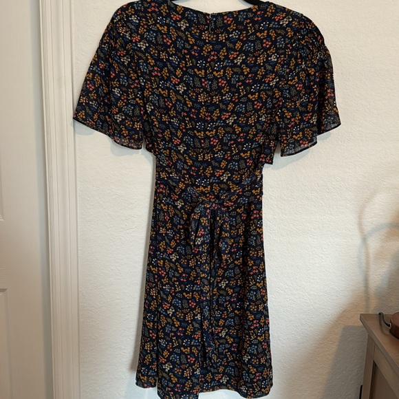 Madewell Cross-Front Mini Dress in Garden Party - Size 00 - Picture 5 of 7